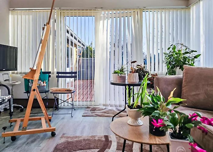 2 Bedroom Awesome In Дом отдыха *