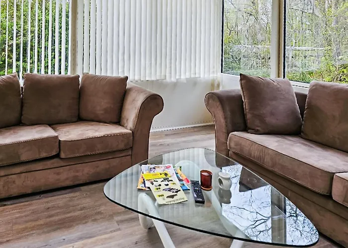 2 Bedroom Awesome In *