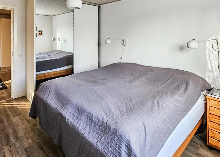 2 Bedroom Awesome In Дом отдыха *
